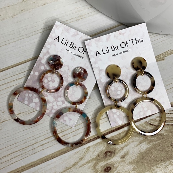 Triple Circle Link Hoop Earrings - Picture 2 of 8